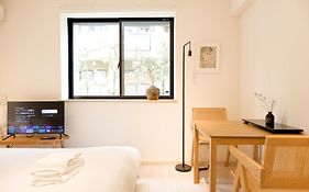Calm Riverside Inn Close To Ikebukuro